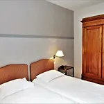 Hotel Le Régent Villers-Cotterêts