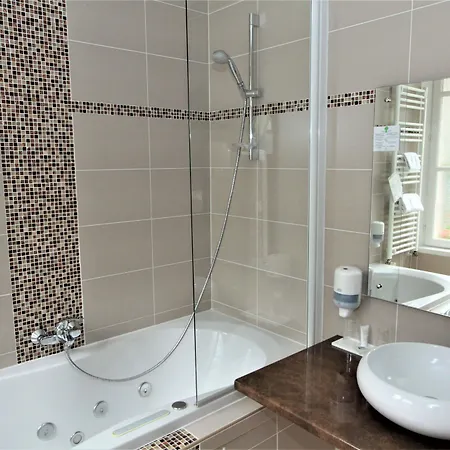 Le Regent 3* Villers-Cotterets (Aisne)