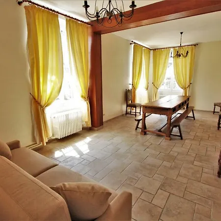 Le Regent Otel Villers-Cotterêts