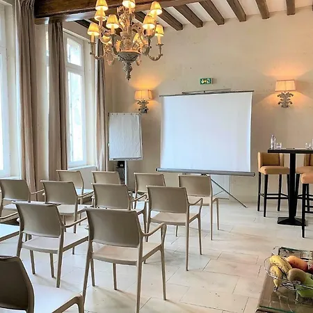 Hotel Le Régent Villers-Cotterêts